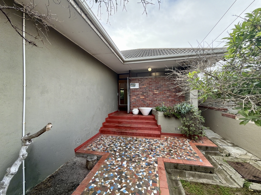 4 Bedroom Property for Sale in Muizenberg Western Cape